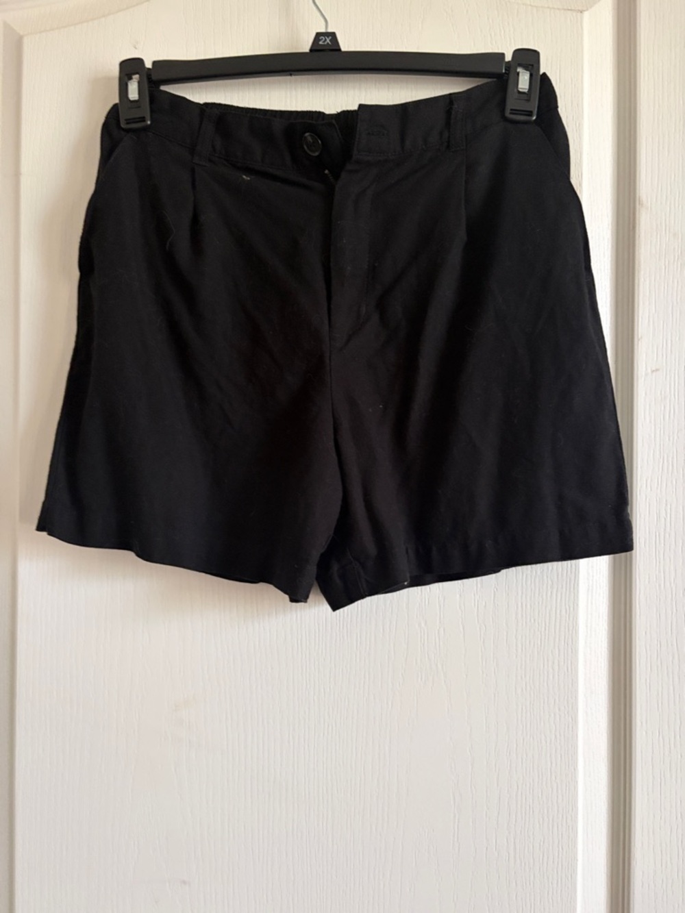 Women’s Black Casual Shorts with Elastic waist: small(4-6)